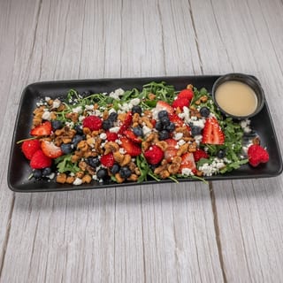 Berry Arugula Salad